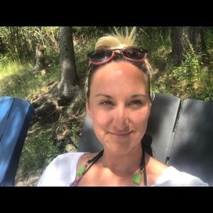 Meet your Posher, Carly